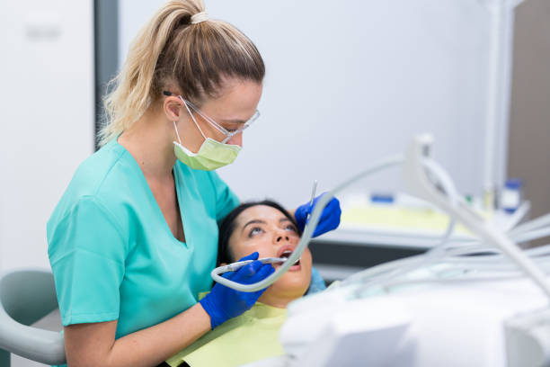 Best Emergency Tooth Extraction in Roberta, GA